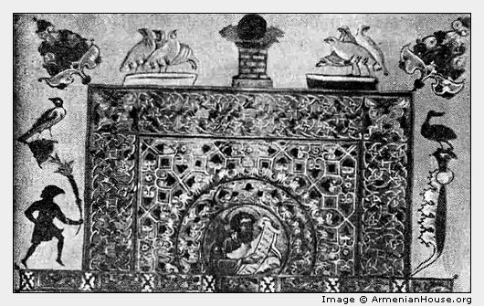 Гусан в маске птицы