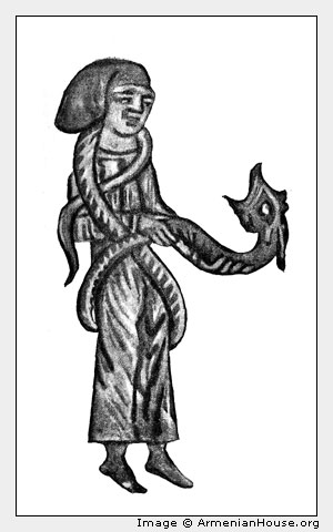 Вардзак с бутафорской псоглавой змеей